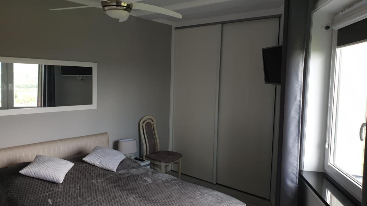 Apartamenty Podzamcze Walbrzych Exterior photo