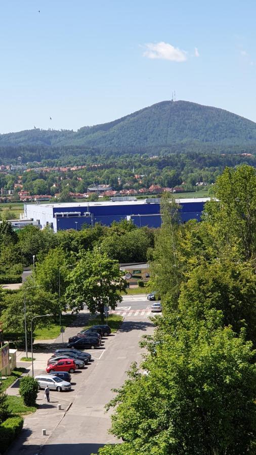 Apartamenty Podzamcze Walbrzych Exterior photo
