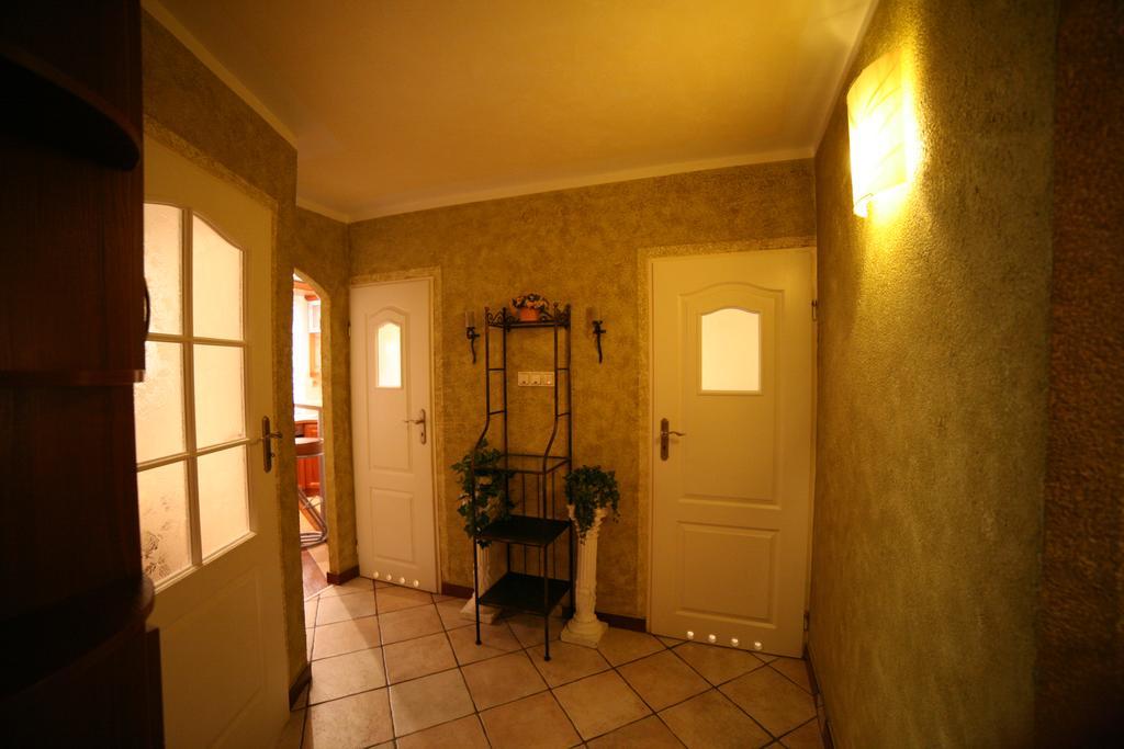 Apartamenty Podzamcze Walbrzych Room photo