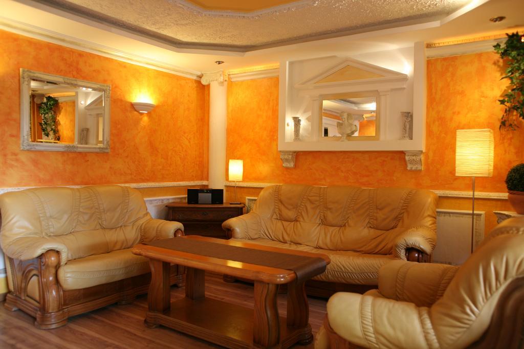 Apartamenty Podzamcze Walbrzych Room photo